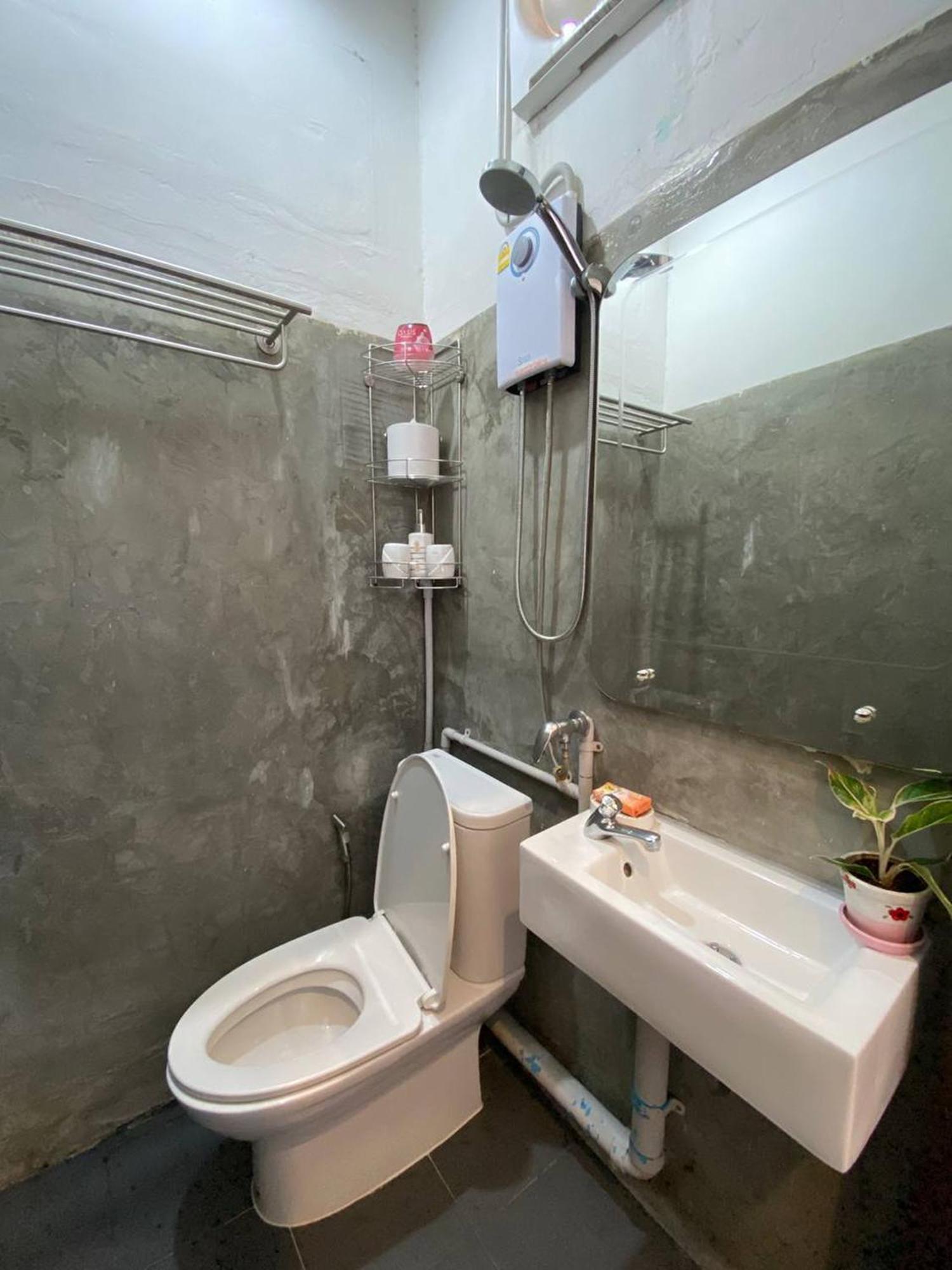 Hostel Lemon Siam Petchaburi Road Bangkok Ngoại thất bức ảnh